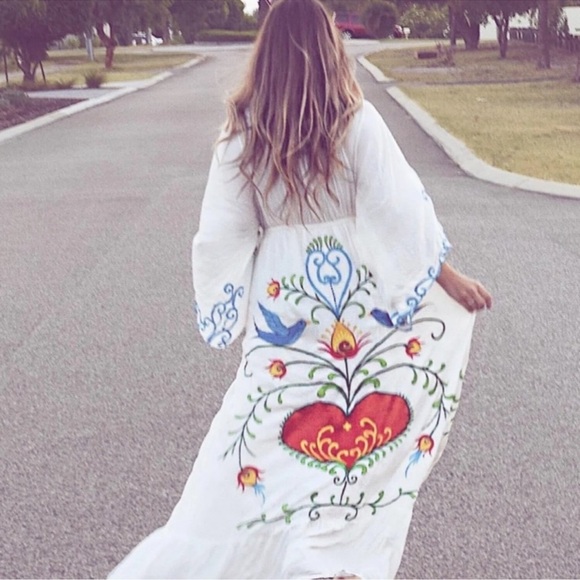 Bohemian Embroidered Button Down Maxi Dream Dress - Picture 11 of 12